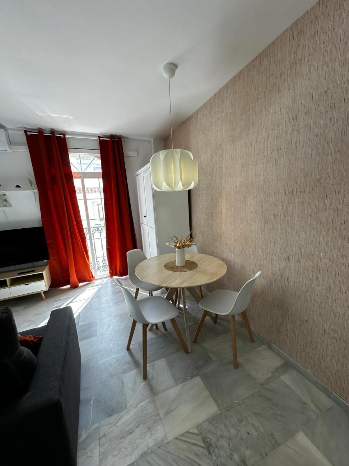 Apartamentos Don Diego La Carihuela Torremolinos Exteriör bild